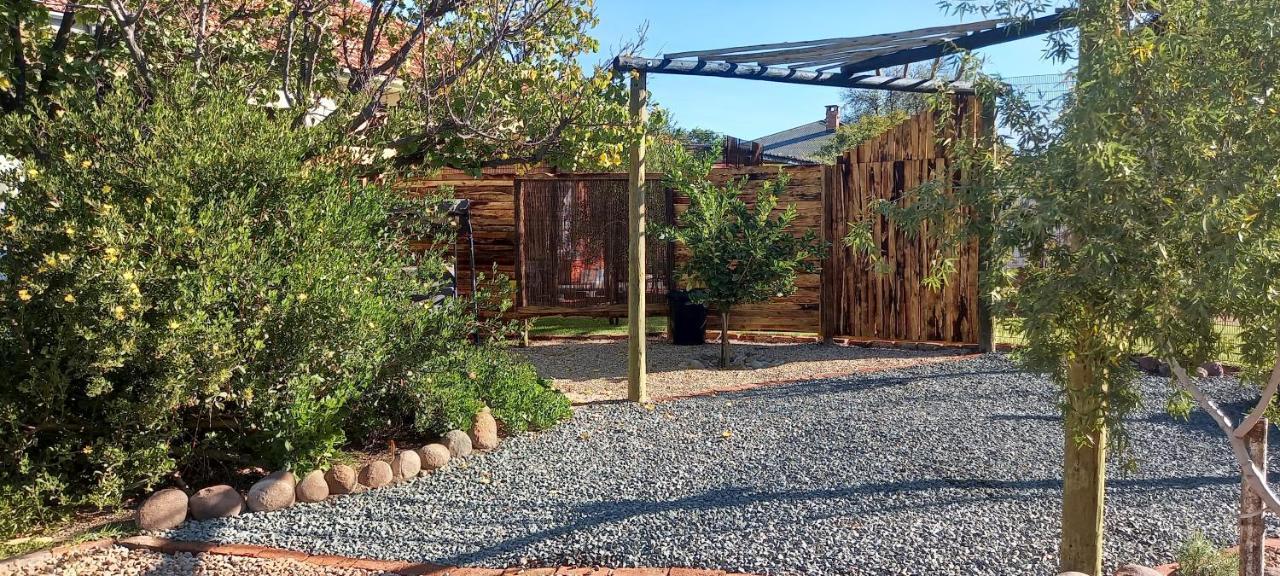 Mitat Guesthouse Beaufort West Exterior foto