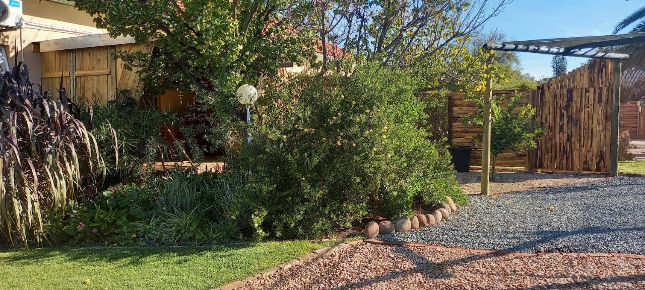 Mitat Guesthouse Beaufort West Exterior foto